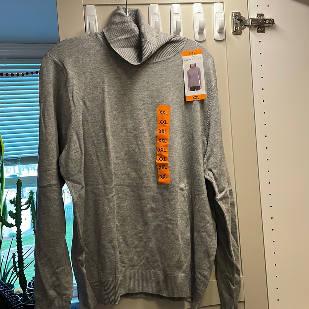 NWT Grey turtleneck sweater size XXL